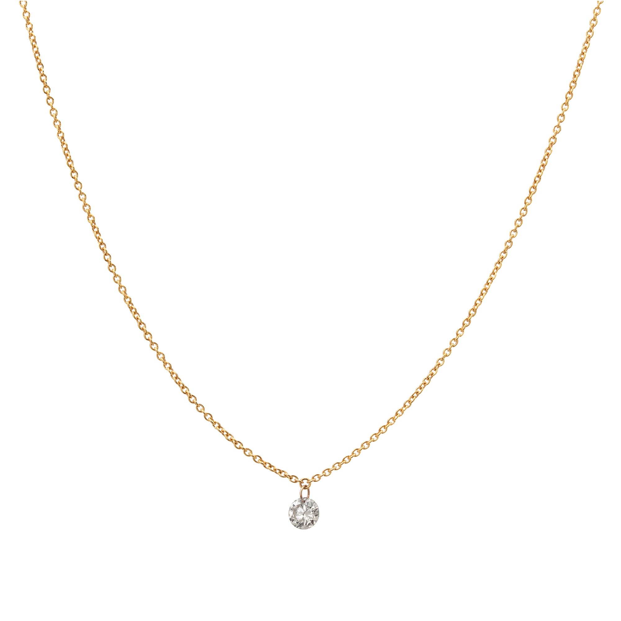 Diese zarte Halskette mit einem freischwebende Diamant sorgt für ein brillantes Funkeln, während der Goldton einen luxuriösen Akzent setzt – ein perfektes Accessoire für jeden Anlass.

Schmuck-Details:

18 Karat Gelbgold

0.21ct Diamant

Reinheit: SI

Farbe: G

Gesamtlänge: 45,5 cm - individuell verstellbar durch Schiebeverschluss